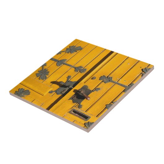Hongaarse gedecorbeerde Gele deur Tegeltje (Zijkant)