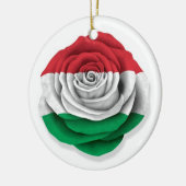 Hongaarse Roos Vlag op wit Keramisch Ornament (Links)