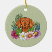 Hongaarse Vizsla en kleurrijke zomerbloemen groen Keramisch Ornament (Voorkant)