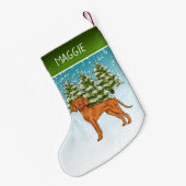 Hongaarse Vizsla Hond Sneeuwrijk Winterbos en naam Kleine Kerstsok (Achterkant (Hangend))