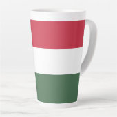 Hongaarse vlag latte mok (Rechterhoek)