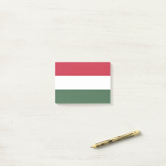 Hongaarse vlag post-it® notes (Op bureau)