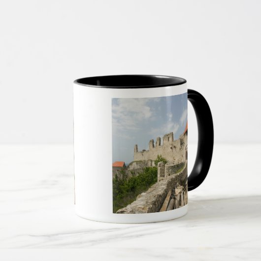 HONGARIJE, Balatonmeer, SUMEG: Sumeg Mok (Voorkant rechts)