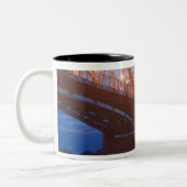 HONGARIJE, DANUBE BEND, Estergom: Maria Valeria Tweekleurige Koffiemok (Links)