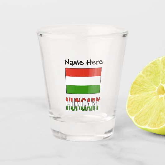 Hongarije en de Hongaarse vlag met Jouw naam Shot  Shot Glas (Voorkant)