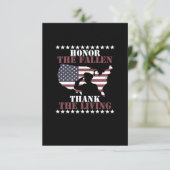 Honing de slachtoffers bedanken de levende veteran RSVP kaartje (Staand voorkant)