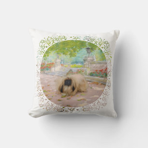 Honing Pekingees in Bloemstuk Kussen