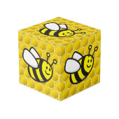 Honingbee Cartoon Kubus (Voorkant hoekig)