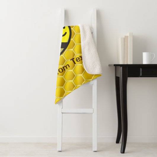 Honingbee Cartoon Sherpa Deken (In situ)