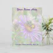 Honingbij op Herfst Asters Wildflower Letterhead. Gepersonaliseerd Briefhoofd (Staand voorkant)
