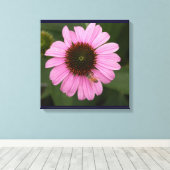 Honingbij op tuinbloem canvas afdruk (Insitu (Houten vloer))