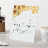 Honingbijen en zonnebloemen — luieraffle reclamebord met voetstuk (Insitu)