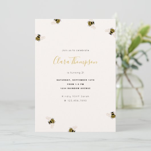 Honingbijen met Birthday-uitnodiging Kaart (Staand voorkant)