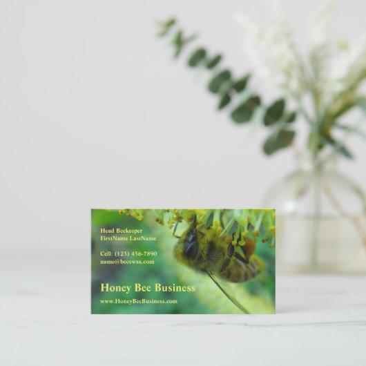 Honingbijen op de servet visitekaartje (Staand voorkant)