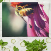 Honingbijen op hoes dicht theedoek (Gevouwen)