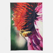 Honingbijen op hoes dicht theedoek (Verticaal)