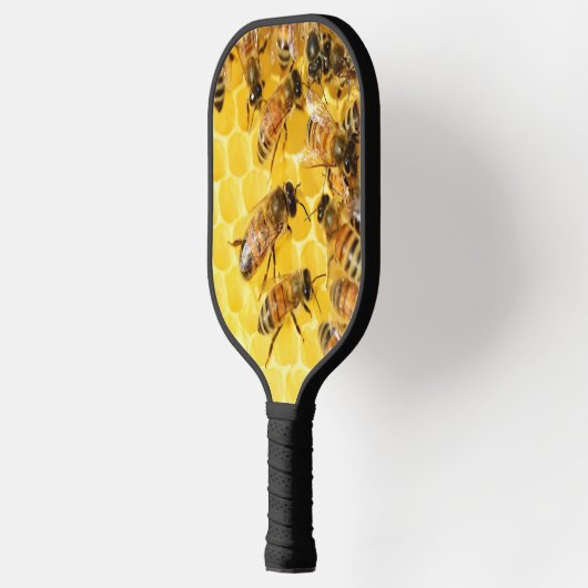 Honingbijen op Honeycomb Pickleball Paddle (Links)