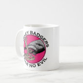 Honingdas grappige stoere quote koffiemok (Voorkant links)
