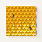 Honingraat met Flying Honeybees Custom Square Notitieboek (Achterkant)