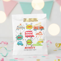 Honk piep van gelukkig voertuigen jongen verjaarda