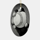 honkbal in hand keramisch ornament (Rechts)