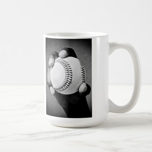 honkbal in hand koffiemok (Rechts)