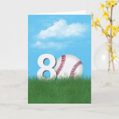 Honkbal op 80ste verjaardag in groen gras kaart (Gele Bloem)