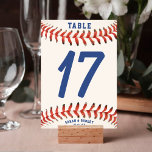 Honkbal Softbal Sport Huwelijksreceptie Kaart<br><div class="desc">Honkbal / softbal bruiloft receptie tafel nummers. Personaliseer het met uw trouwdag datum,  namen en maaltijdlijst. Geweldig voor sportfans of atleten.</div>