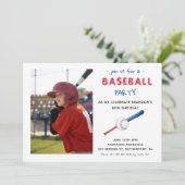 Honkbal Sport Kids Verjaardag Foto uitnodiging (Staand voorkant)