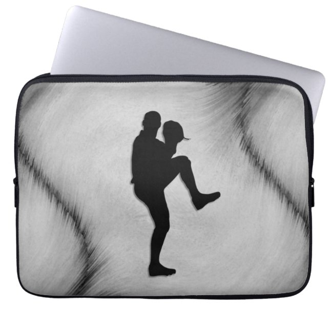 Honkbalkamp Pitcher Opwindende Beweging Laptop Sleeve (Voorkant)