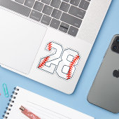 Honkbalshirt nummer 28 sticker (Laptop met iPhone)