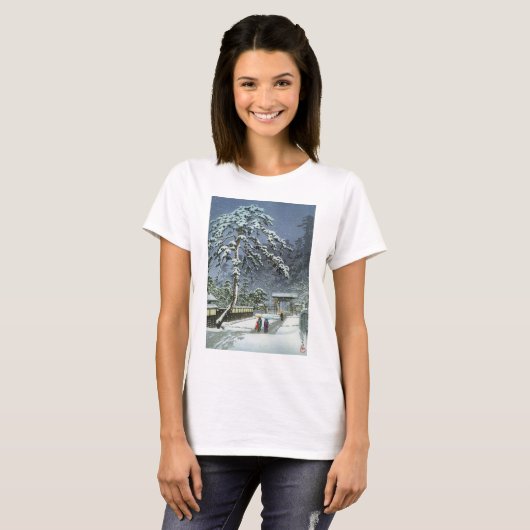 Honmonji Temple in Snow - Kawase Hasui 川 巴 水 T-shirt (Voorkant volledig)