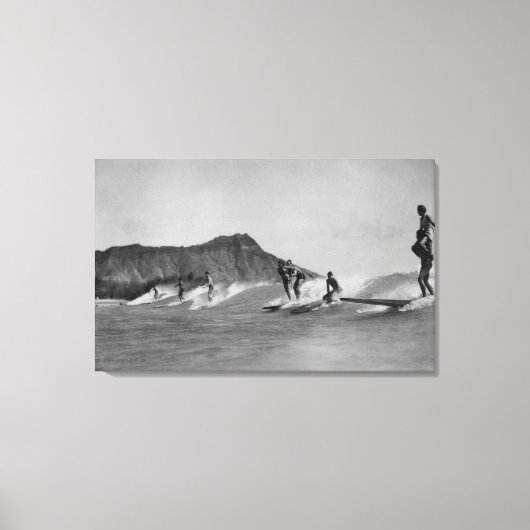 Honolulu, Hawaii - Surfers van Waikiki Beach Canvas Afdruk (Voorkant)