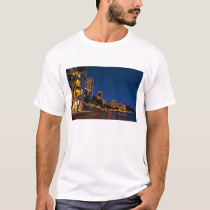 Honolulu, Oahu, Hawaii. Nachtblootstelling T-shirt