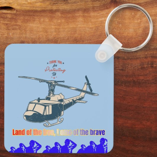 Honor in every thread light blue sleutelhanger (Achterkant)