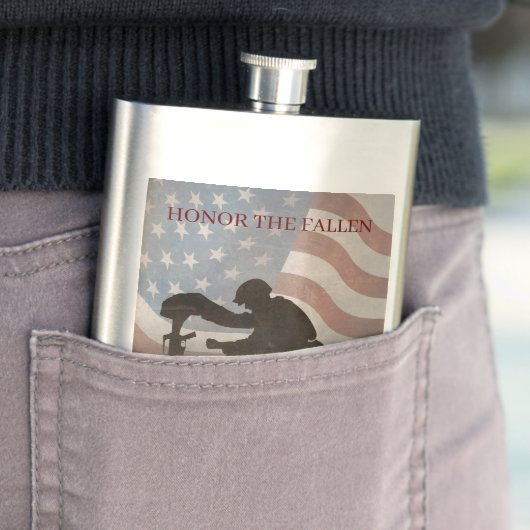 Honor The Fallen Flacon (Voorbeeld)