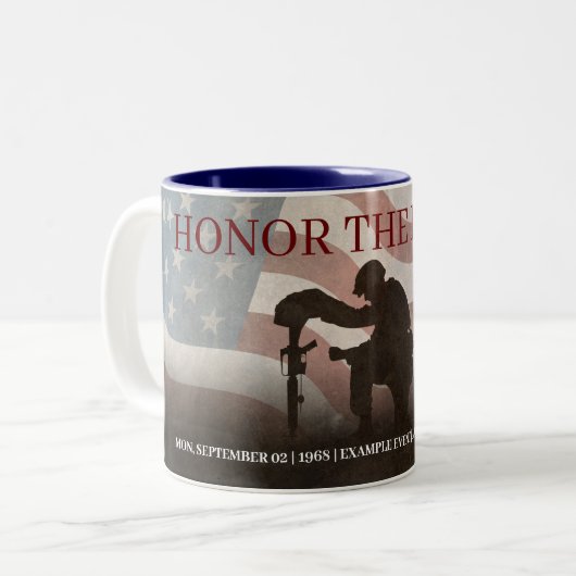 Honor The Fallen Tweekleurige Koffiemok (Voorkant links)