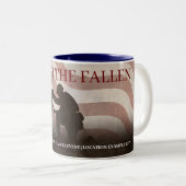 Honor The Fallen Tweekleurige Koffiemok (Voorkant rechts)