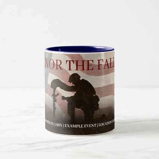 Honor The Fallen Tweekleurige Koffiemok (Center)