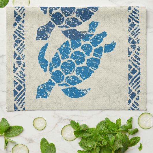 Honu Zee Turtle Hawaiian Tapa Batik - Indigo Theedoek (Gevouwen)