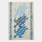 Honu Zee Turtle Hawaiian Tapa Batik - Indigo Theedoek (Verticaal)