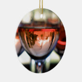 Hood in een wijnglas keramisch ornament (Rechts)