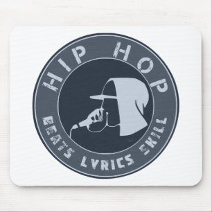 HOODIE IN HOODIE RAPPING OP HET MIC MUISMAT