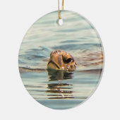 Hoofd boven de waterschildpad keramisch ornament (Links)