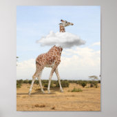 Hoofd in de Giraffe Clouds Poster (Voorkant)