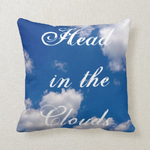 Hoofd in de wolken kussen