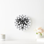 Hoofd met Chaos Star (zwart) Ronde Klok (Huis)