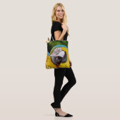 Hoofd van een Blauwe en Gele Macaw Tote Bag (Op model)