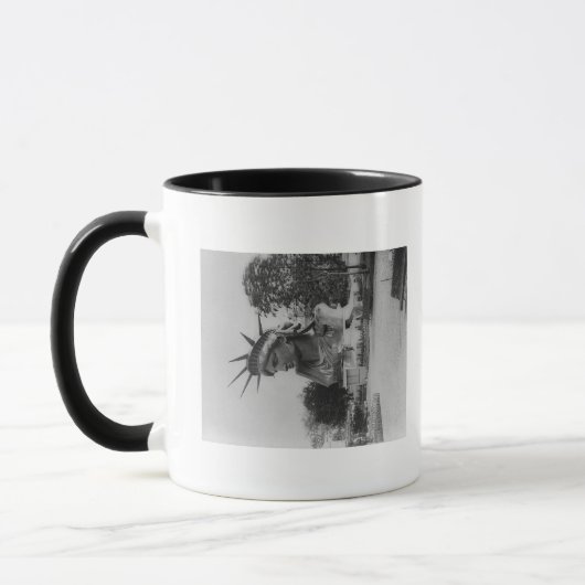 Hoofd Vrijheidsbeeld in Parijs Park Mok (Links)