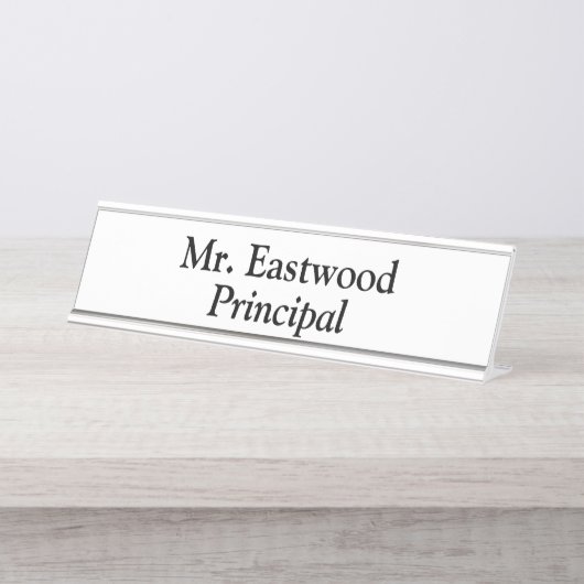 Hoofd wit bureau naambordje (Voorkant)